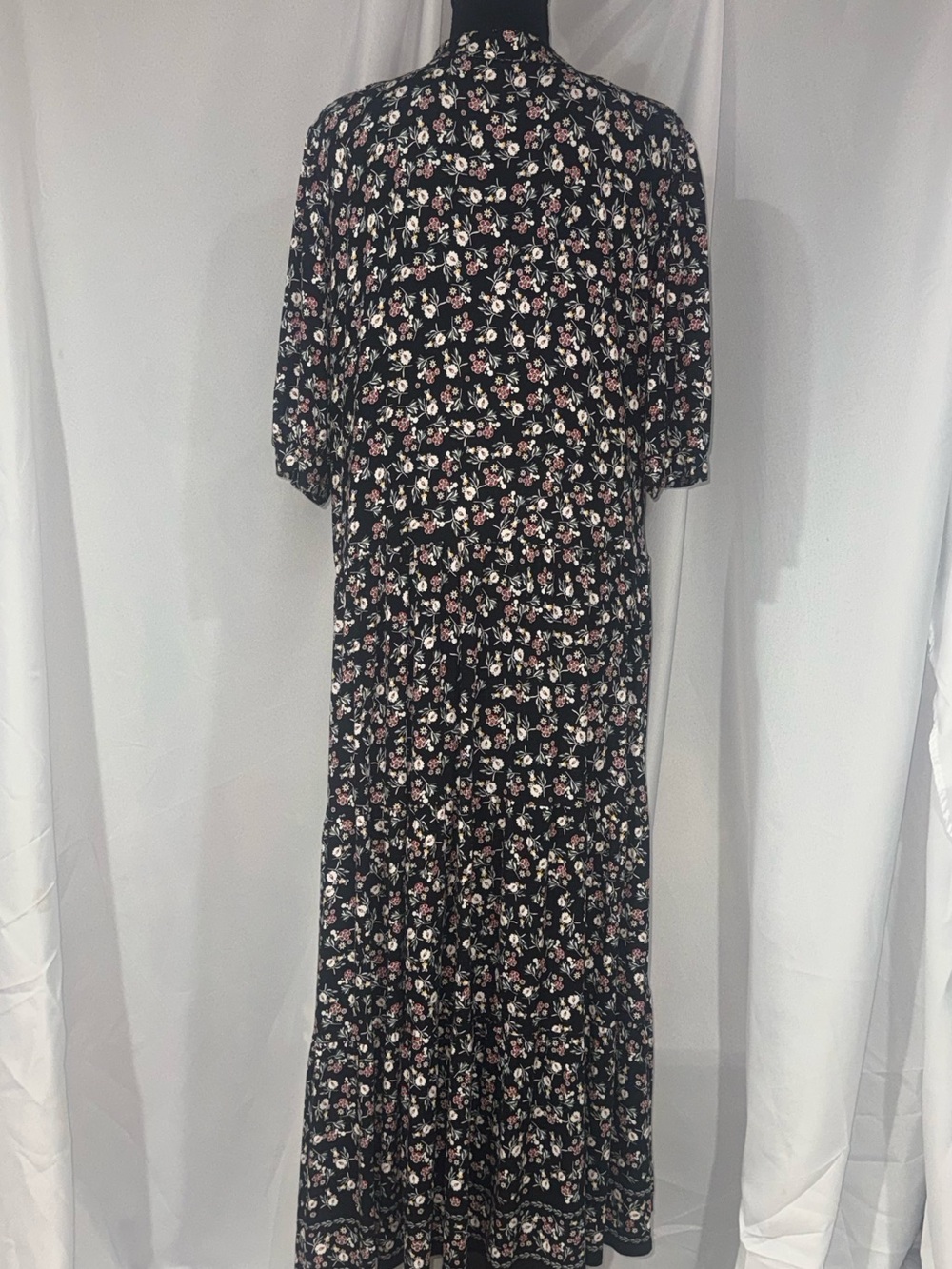 Max Studio Black Maxi Dress with Pink and White Floral Print - Picture 2 of 11